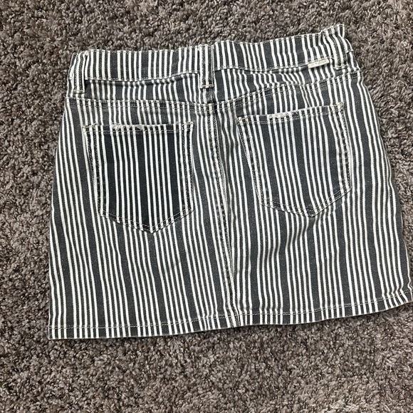 Sky and Sparrow Black and White Mini Skirt Casual - Picture 1 of 2